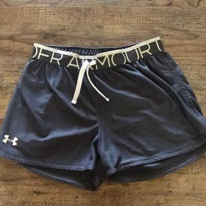 Girls Under Armour shorts